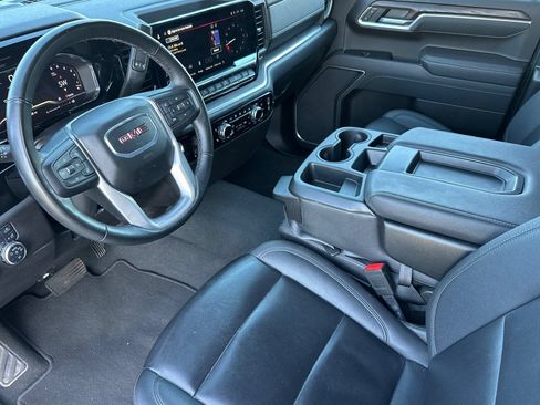 Used 2025 GMC Sierra 1500 SLT RWD image 10