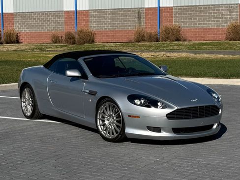 Used 2006 Aston Martin DB9 Volante image 1