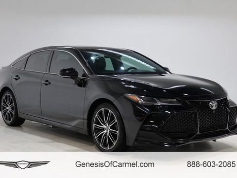 Used 2019 Toyota Avalon Touring w/ Advanced Safety Package FWD image 1