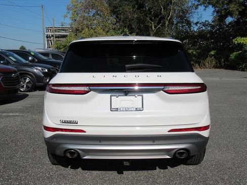 Used 2022 Lincoln Corsair FWD image 5