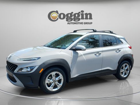 Certified 2023 Hyundai Kona SEL FWD image 1