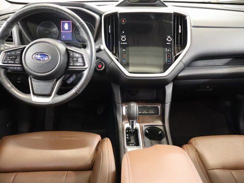 Certified 2023 Subaru Ascent Touring AWD/4WD image 15