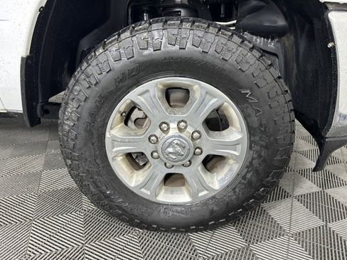 Used 2023 RAM 2500 Big Horn w/ Cold Weather Group image 6