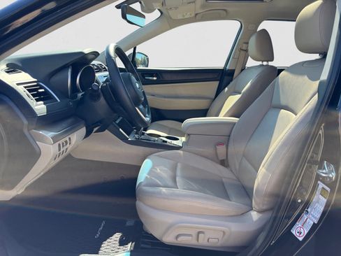 Used 2019 Subaru Outback 2.5i Limited w/ Popular Package #2 image 16