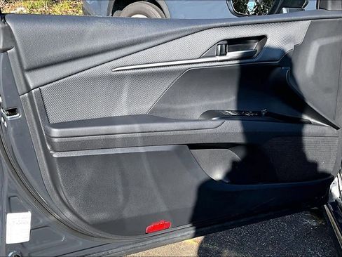 Used 2025 Toyota Camry SE FWD image 20