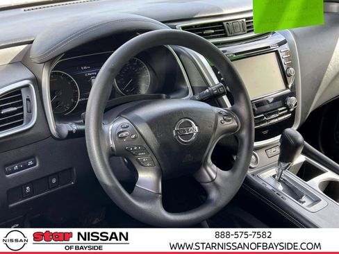 Used 2020 Nissan Murano S w/ Technology Package AWD/4WD image 12