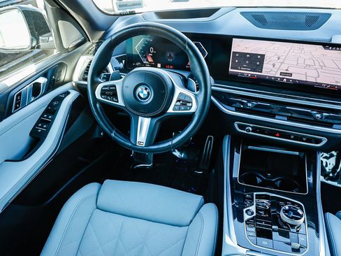 Used 2025 BMW X5 xDrive50e w/ Executive Package image 14