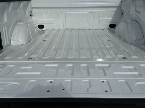 Used 2025 Ford F150 Lariat w/ Equipment Group 501A Mid image 22