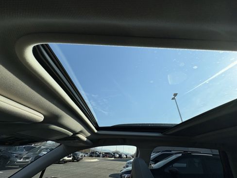 Certified 2024 Subaru Forester Limited w/ Convenience Package image 25