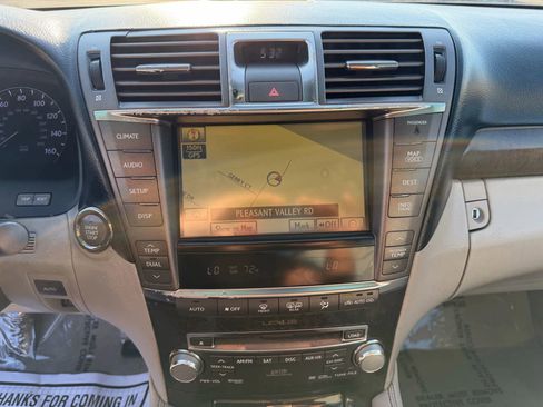Used 2010 Lexus LS 460 AWD image 25