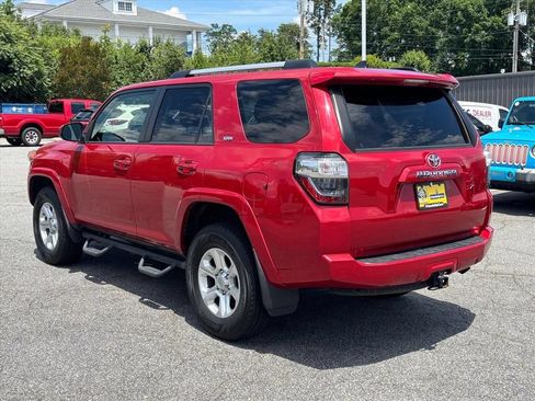 Used 2021 Toyota 4Runner SR5 AWD/4WD image 24