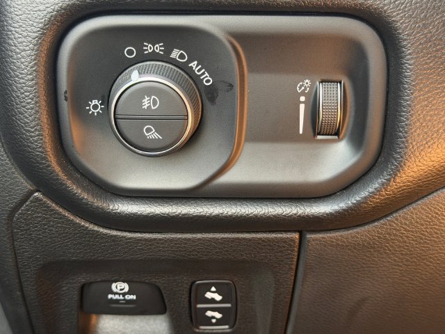 Used 2022 RAM 1500 Big Horn RWD image 15