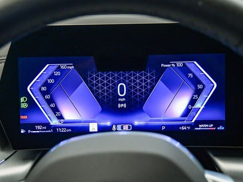 Used 2025 BMW X2 xDrive28i w/ Premium Package image 26