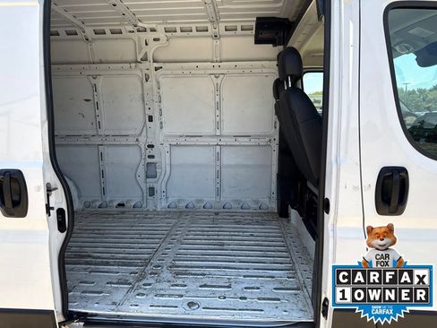 Used 2023 RAM ProMaster 2500 FWD image 10