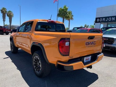 New 2026 GMC Canyon AT4 w/ AT4 Premium Package AWD/4WD image 9