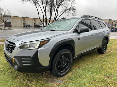 Used 2023 Subaru Outback Wilderness image 11