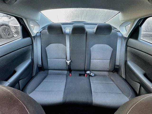Certified 2024 Kia Forte LXS w/ LXS Technology Package FWD image 22