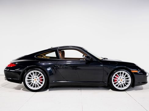 Used 2009 Porsche 911 Carrera 4S image 2