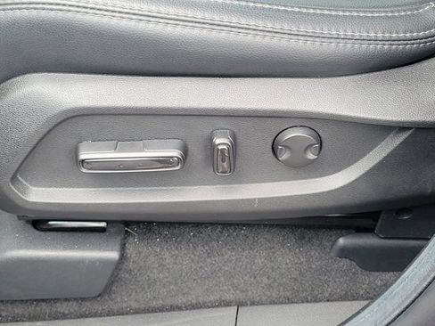 Certified 2024 Honda Pilot EX-L image 18