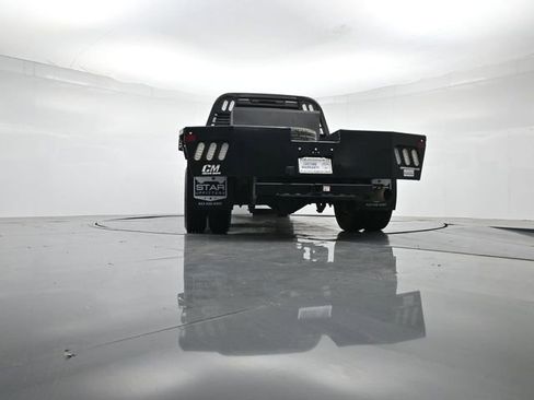 Used 2024 Chevrolet Silverado 3500 W/T image 37