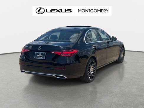 Used 2025 Mercedes-Benz C 300 Sedan image 3