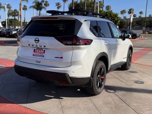 New 2026 Nissan Rogue SV AWD/4WD image 7