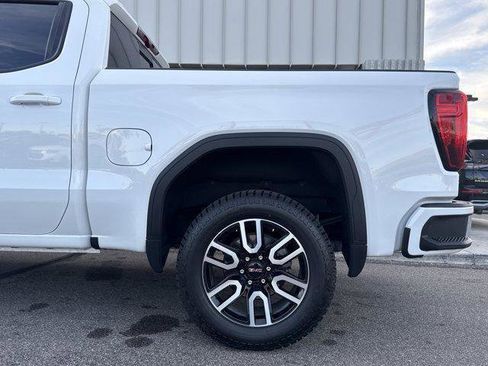 Used 2024 GMC Sierra 1500 AT4 w/ Technology Package image 33