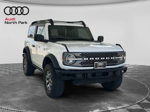 Used 2024 Ford Bronco Badlands AWD/4WD image 7