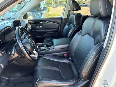 Used 2023 Honda Pilot EX-L image 5