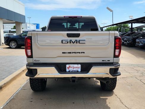 New 2026 GMC Sierra 2500 SLE w/ SLE Value Package; AWD/4WD image 4