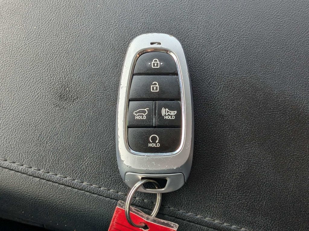 Used 2024 Hyundai Palisade SEL FWD image 30