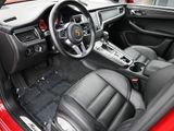 Certified 2018 Porsche Macan GTS image 4