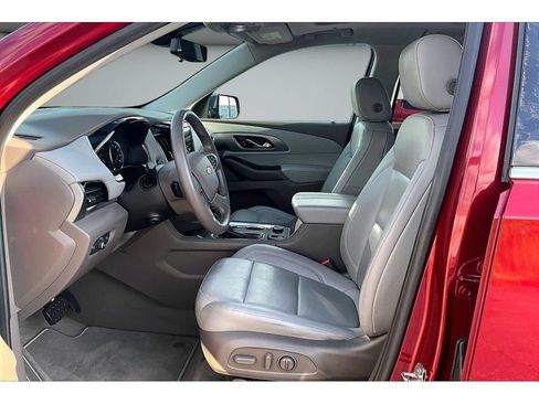 Used 2019 Chevrolet Traverse Premier AWD/4WD image 32