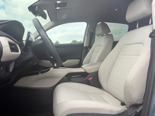 Used 2023 Honda HR-V LX image 17