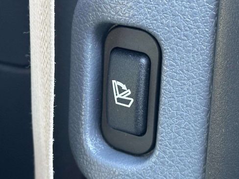 Used 2009 Ford Flex SEL image 33