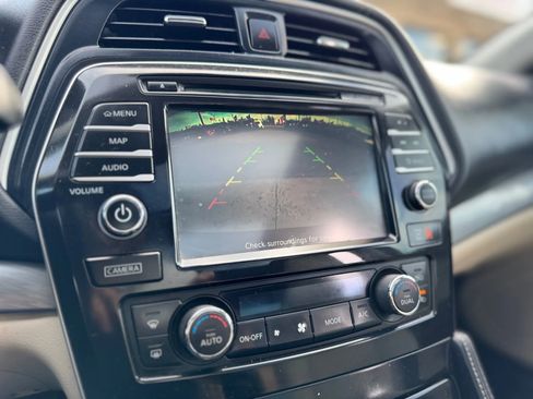 Used 2017 Nissan Maxima 3.5 SL image 37