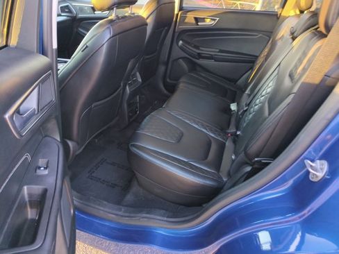 Used 2023 Ford Edge Titanium image 14