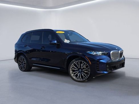 Used 2025 BMW X5 sDrive40i w/ M Sport Package image 2