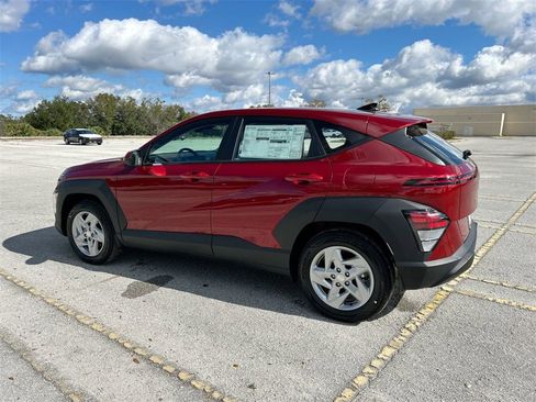 New 2026 Hyundai Kona SE image 9