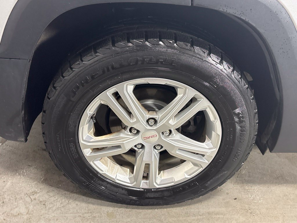 Used 2018 GMC Terrain SLE FWD image 11