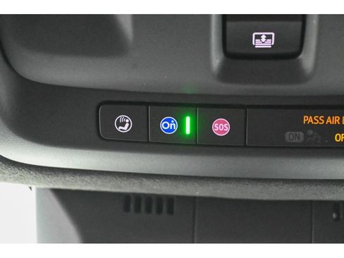 Used 2022 Cadillac Escalade ESV Premium Luxury Platinum image 64