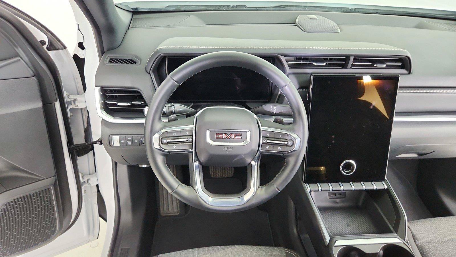 Used 2026 GMC Terrain Elevation AWD/4WD image 19