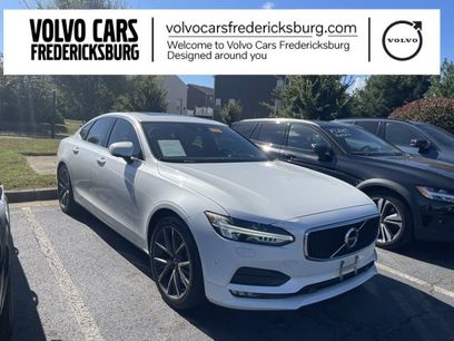 Used 2017 Volvo S90 T6 Momentum w/ Vision Package