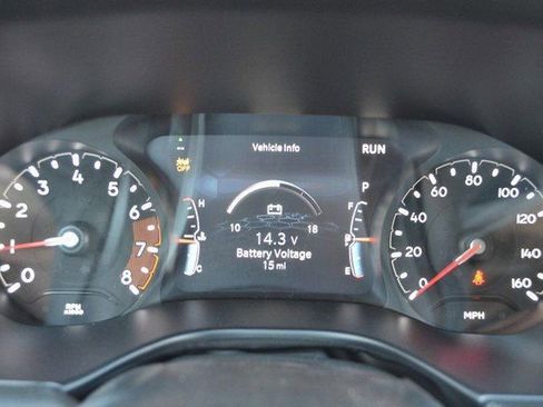 New 2026 Jeep Compass Latitude image 19