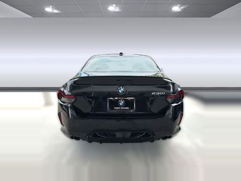 Used 2025 BMW 230i Coupe w/ M Sport Package RWD image 8