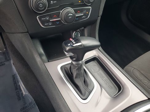 Used 2023 Dodge Charger SXT image 25