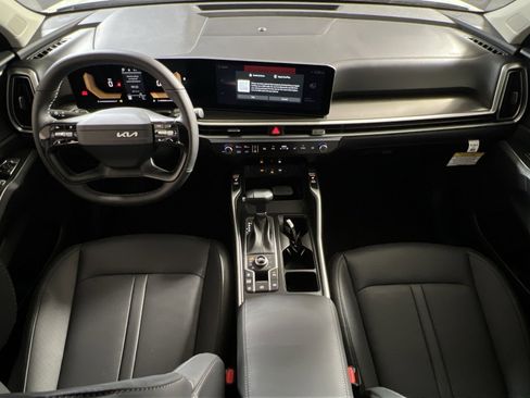 New 2026 Kia Sorento S image 21