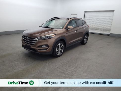 Used 2016 Hyundai Tucson Limited w/ Option Group 03 AWD/4WD image 1