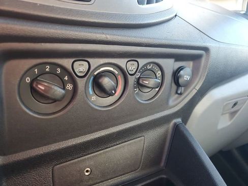 Used 2018 Ford Transit 250 130 Low Roof image 24