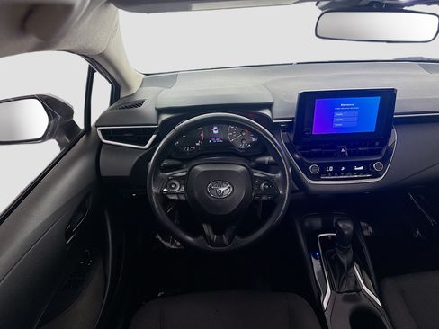 Used 2024 Toyota Corolla LE FWD image 17